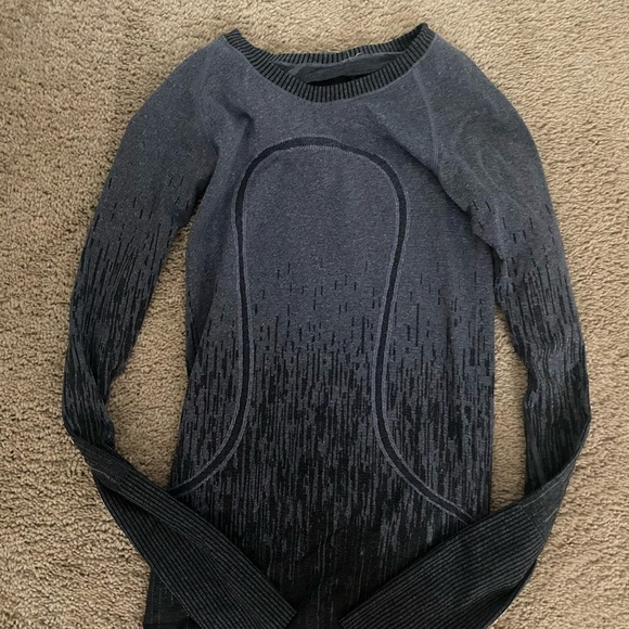 Lululemon Swiftly Tech blue drip design - Picture 3 of 4